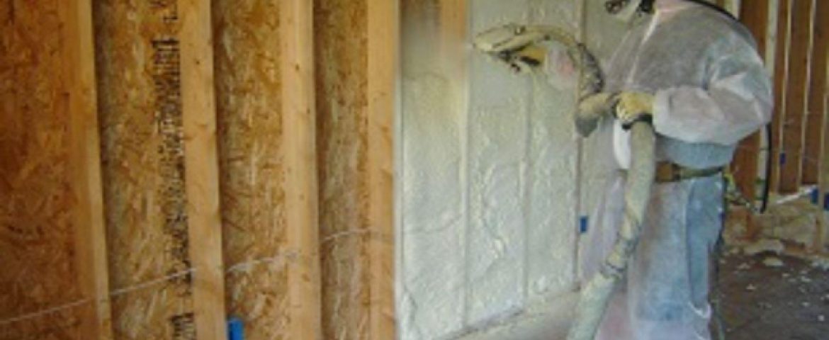 عایق بندی با فوم پلی اورتان پاششی